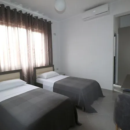 Otel Aulona